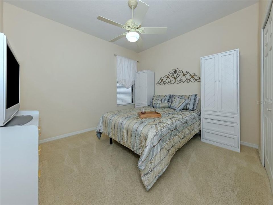 For Sale: $479,900 (3 beds, 2 baths, 2179 Square Feet)