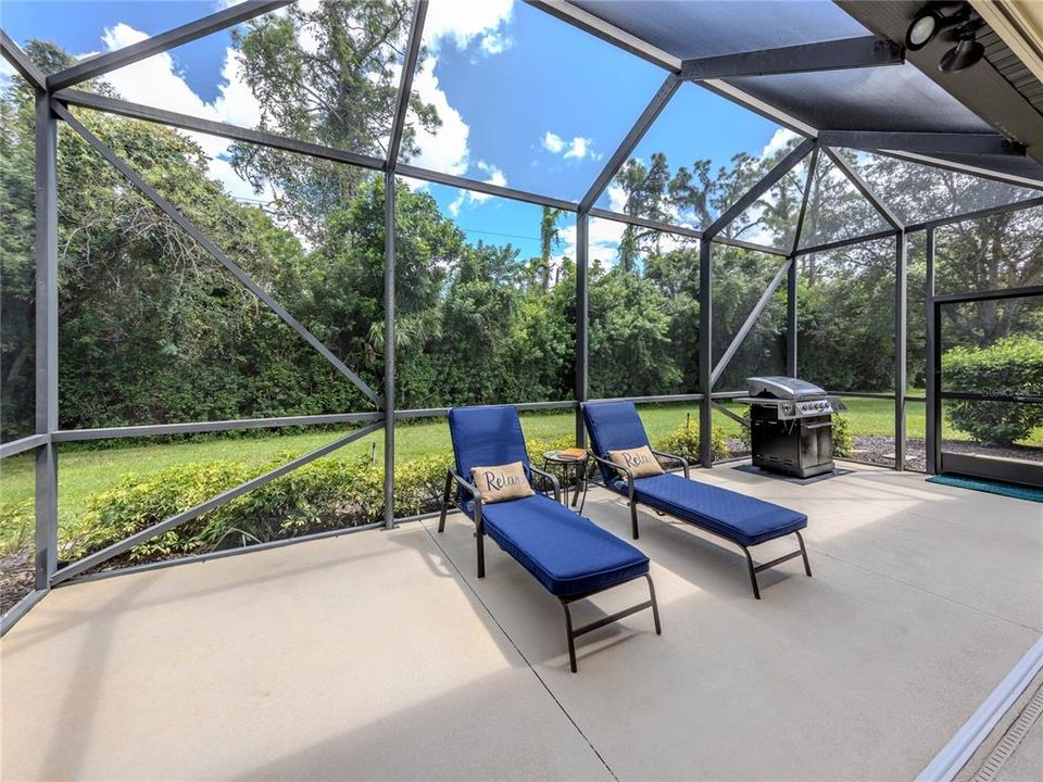 For Sale: $479,900 (3 beds, 2 baths, 2179 Square Feet)