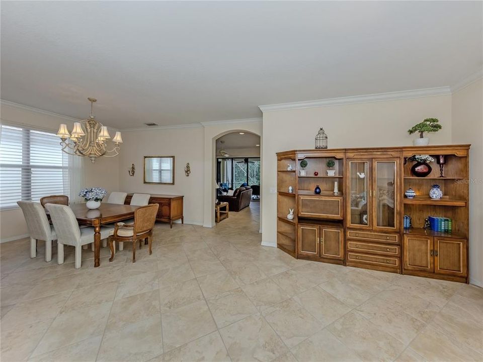 For Sale: $479,900 (3 beds, 2 baths, 2179 Square Feet)