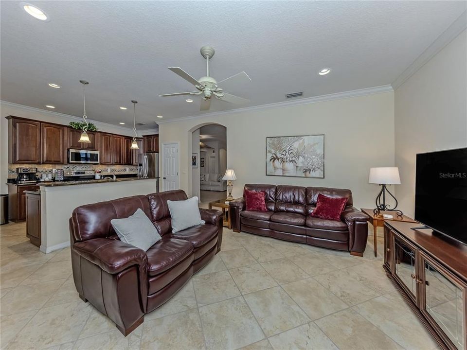 For Sale: $479,900 (3 beds, 2 baths, 2179 Square Feet)