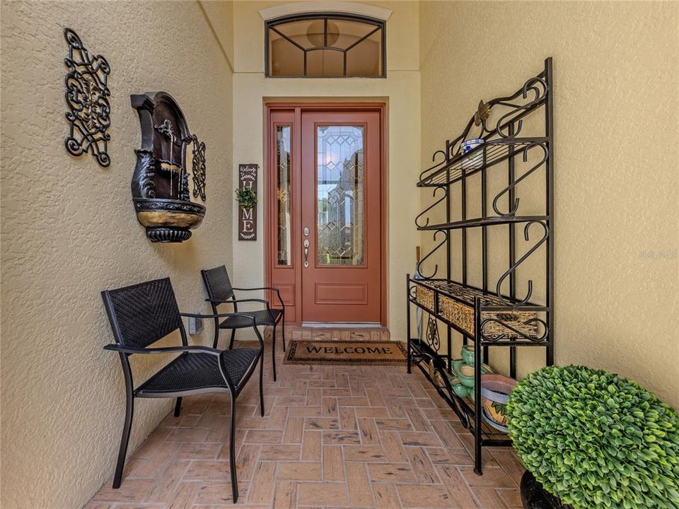 For Sale: $479,900 (3 beds, 2 baths, 2179 Square Feet)