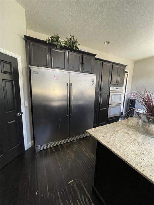 For Sale: $560,000 (4 beds, 3 baths, 3308 Square Feet)
