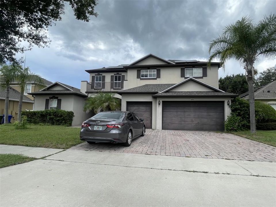 For Sale: $560,000 (4 beds, 3 baths, 3308 Square Feet)