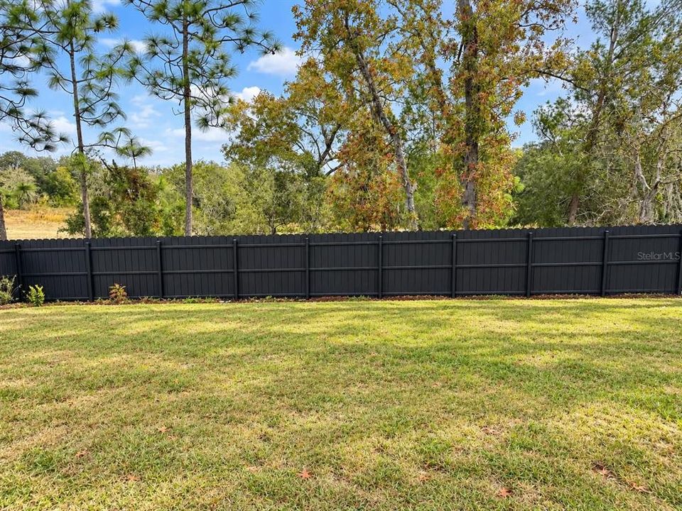 For Sale: $319,900 (4 beds, 3 baths, 1827 Square Feet)
