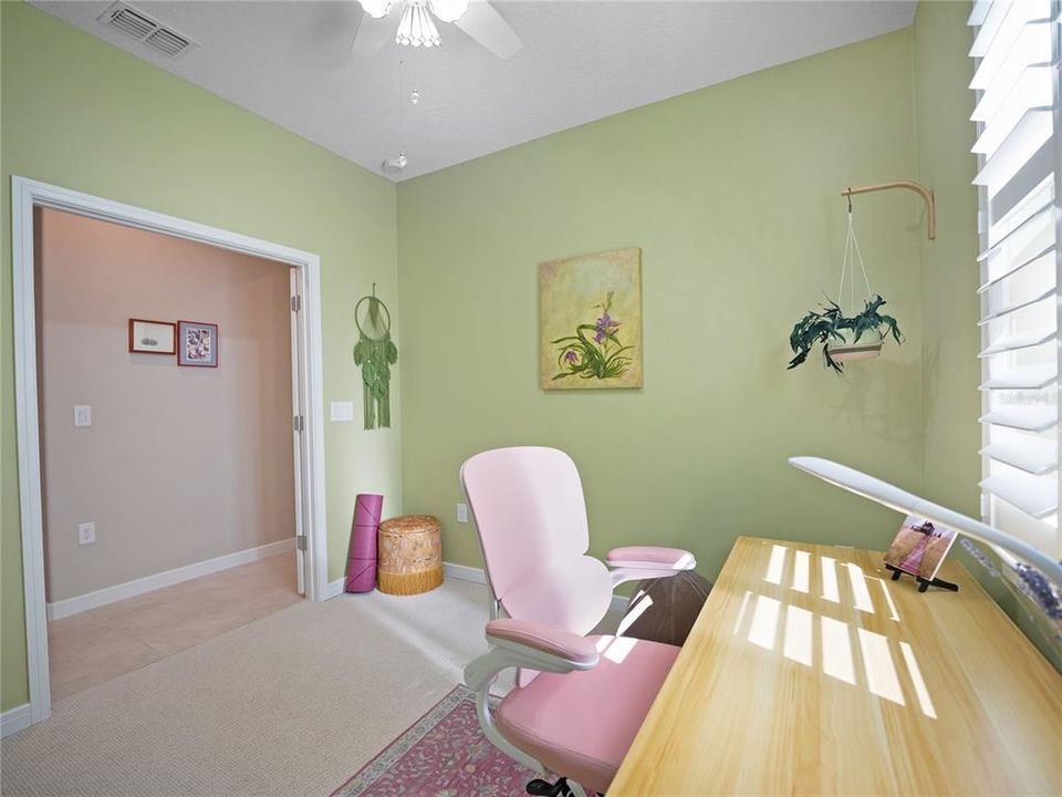 En Venta: $338,888 (2 camas, 2 baños, 1656 Pies cuadrados)