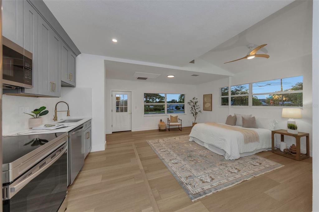 En Venta: $925,000 (4 camas, 3 baños, 2733 Pies cuadrados)