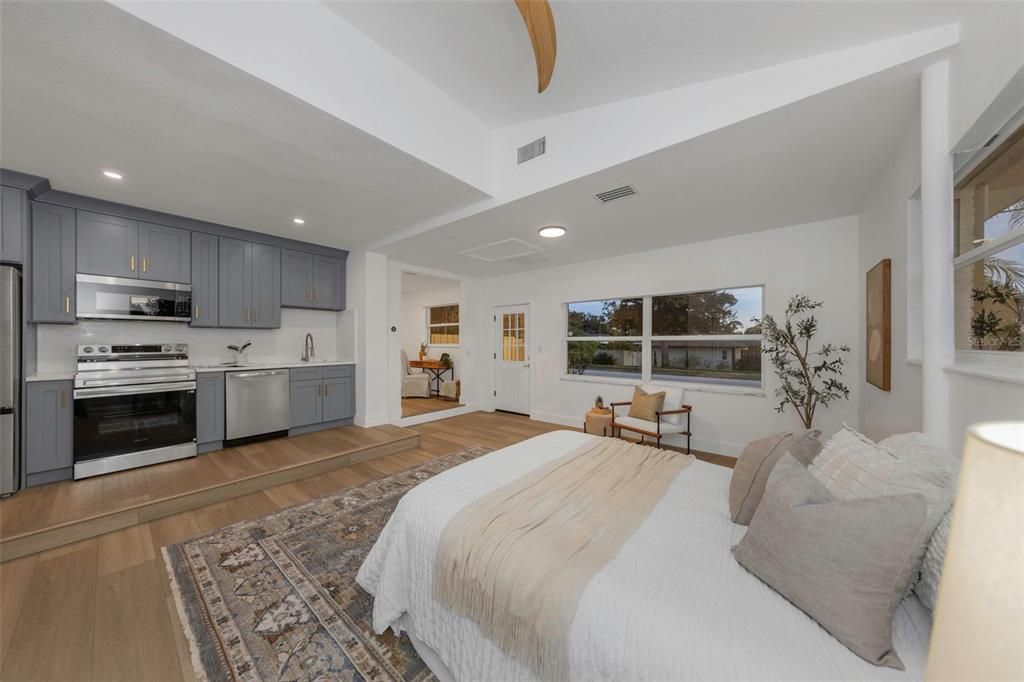 En Venta: $925,000 (4 camas, 3 baños, 2733 Pies cuadrados)