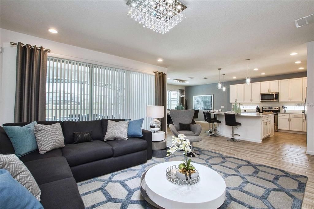 На продажу: $699,990 (6 спален, 6 ванн, 3426 Квадратных фут)
