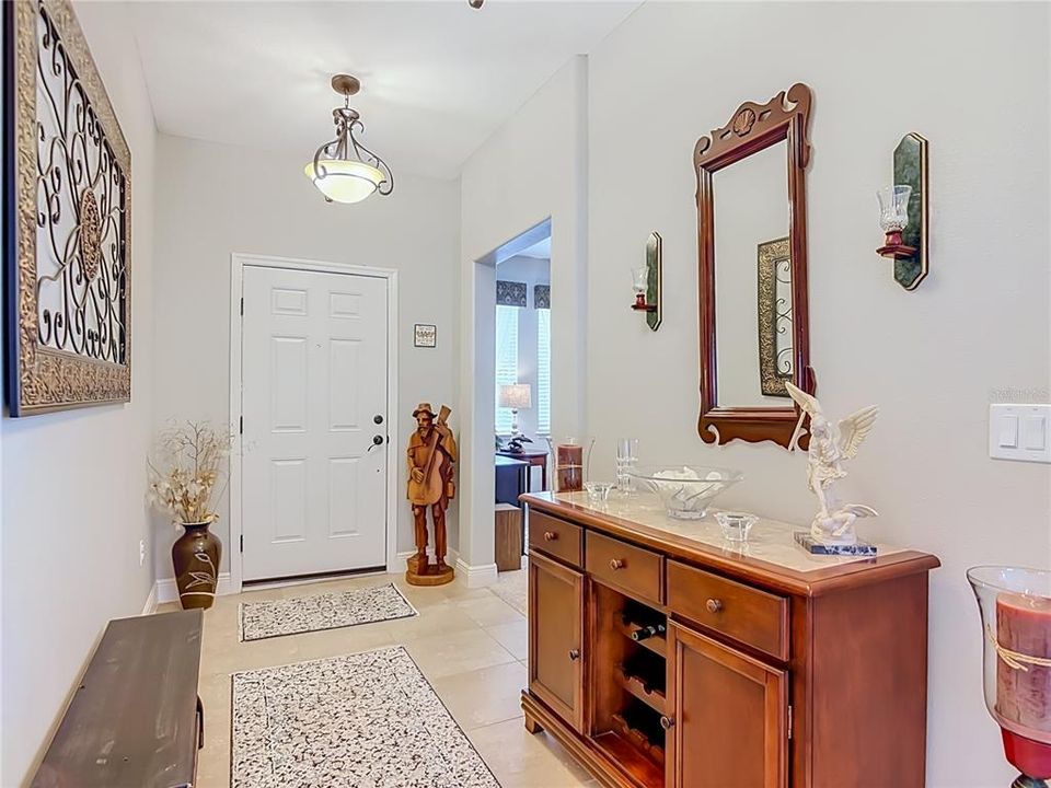 На продажу: $449,000 (3 спален, 2 ванн, 1796 Квадратных фут)