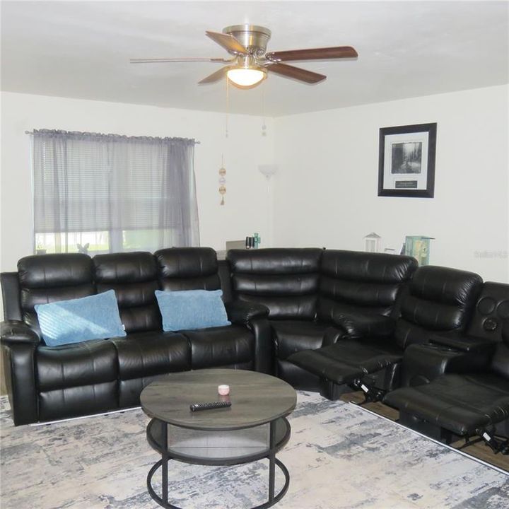 For Sale: $423,777 (4 beds, 0 baths, 2035 Square Feet)