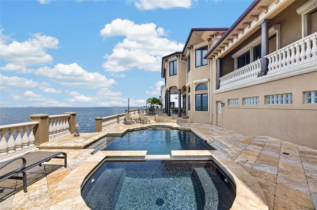 Active With Contract: $2,600,000 (4 beds, 3 baths, 6040 Square Feet)