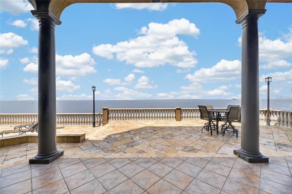 Active With Contract: $2,600,000 (4 beds, 3 baths, 6040 Square Feet)