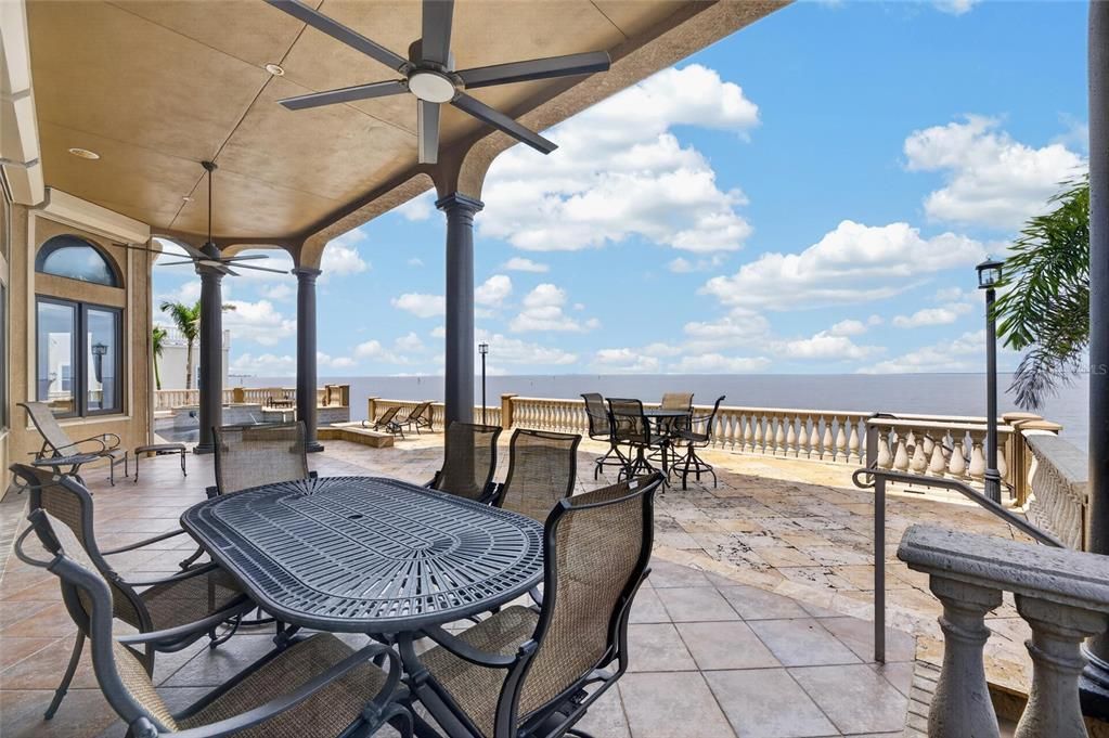 Active With Contract: $2,600,000 (4 beds, 3 baths, 6040 Square Feet)