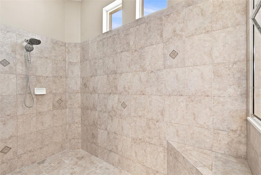 На продажу: $1,395,000 (4 спален, 4 ванн, 4154 Квадратных фут)