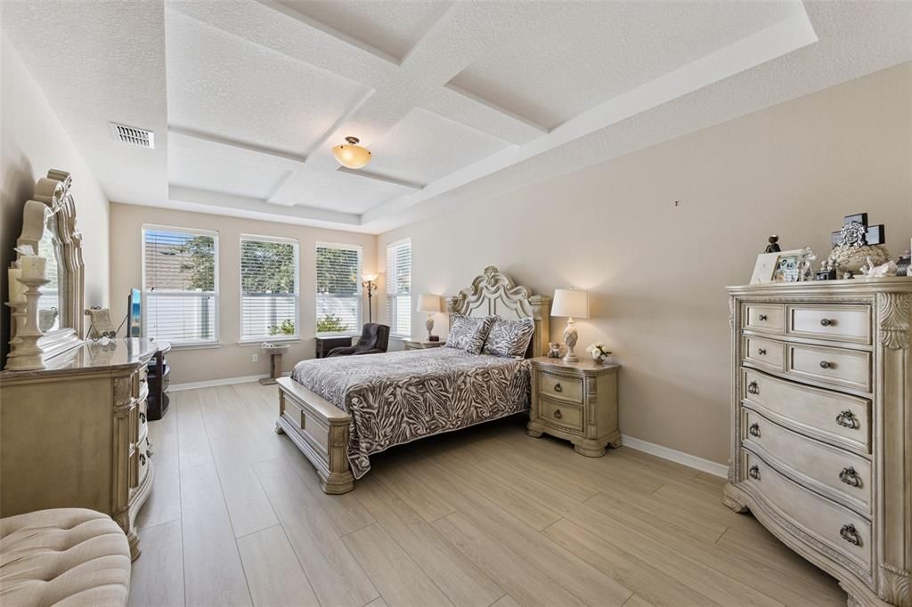 На продажу: $469,900 (3 спален, 2 ванн, 2184 Квадратных фут)