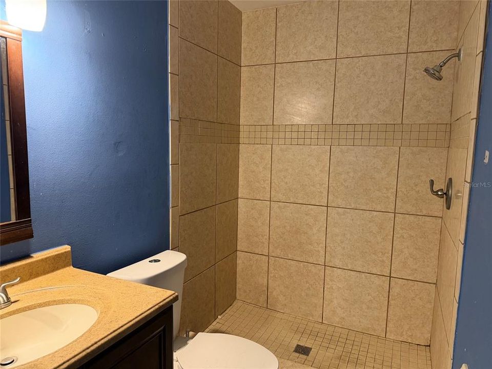 En Venta: $210,000 (3 camas, 2 baños, 1056 Pies cuadrados)