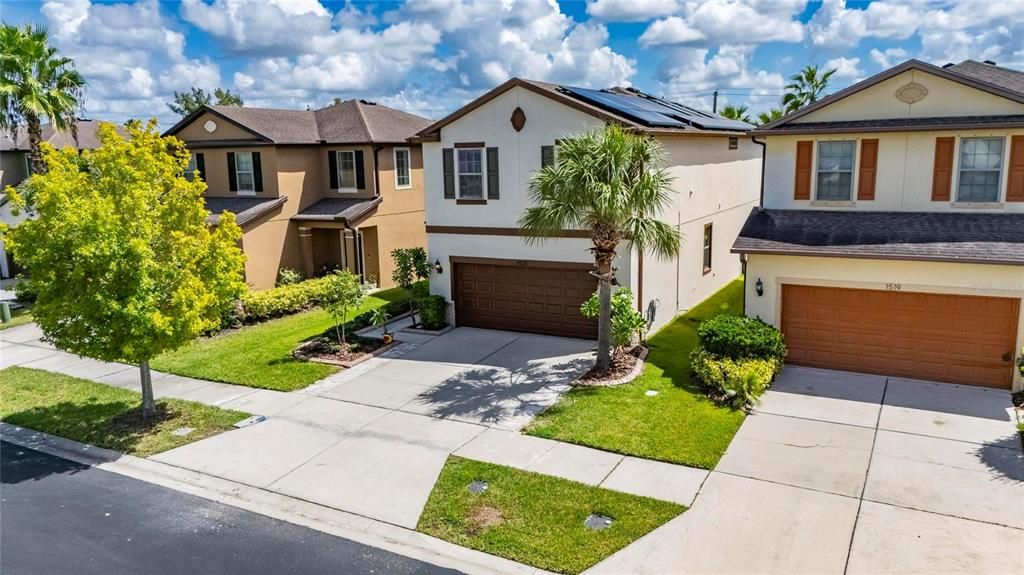 For Sale: $365,000 (4 beds, 2 baths, 2445 Square Feet)