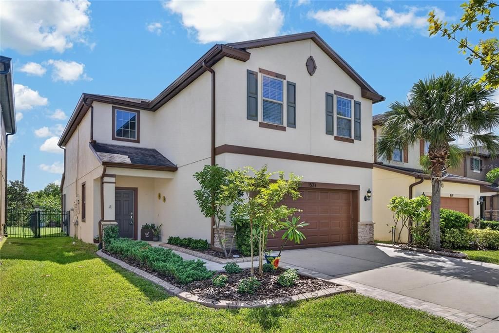 For Sale: $365,000 (4 beds, 2 baths, 2445 Square Feet)