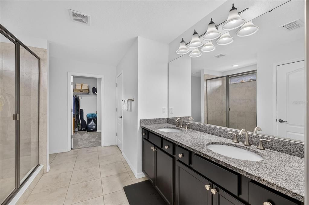 For Sale: $365,000 (4 beds, 2 baths, 2445 Square Feet)