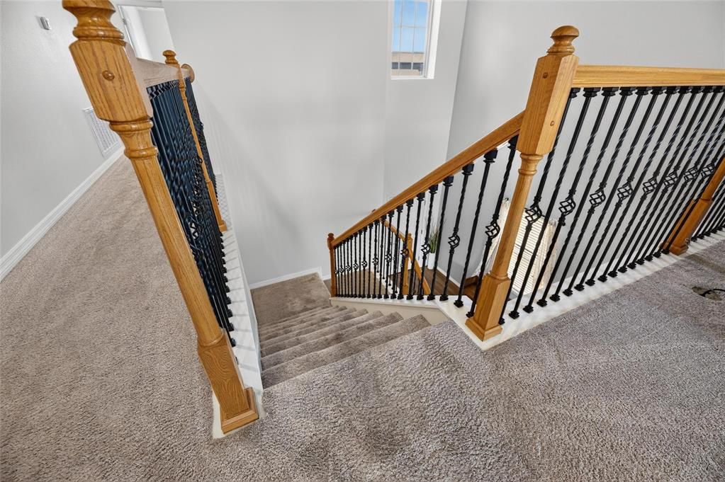 For Sale: $365,000 (4 beds, 2 baths, 2445 Square Feet)