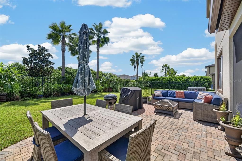 For Sale: $365,000 (4 beds, 2 baths, 2445 Square Feet)