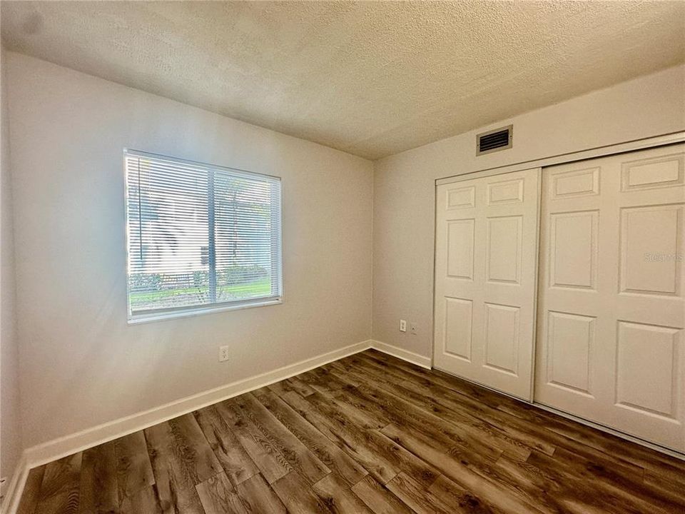 En Venta: $129,900 (2 camas, 2 baños, 823 Pies cuadrados)