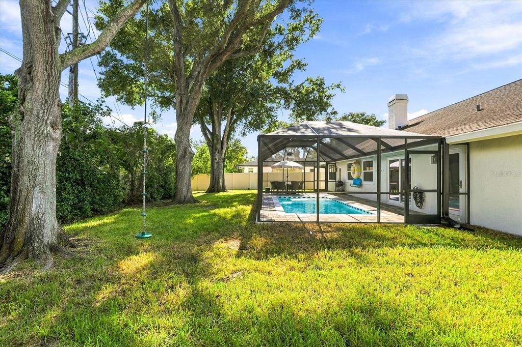 En Venta: $899,000 (4 camas, 2 baños, 2510 Pies cuadrados)