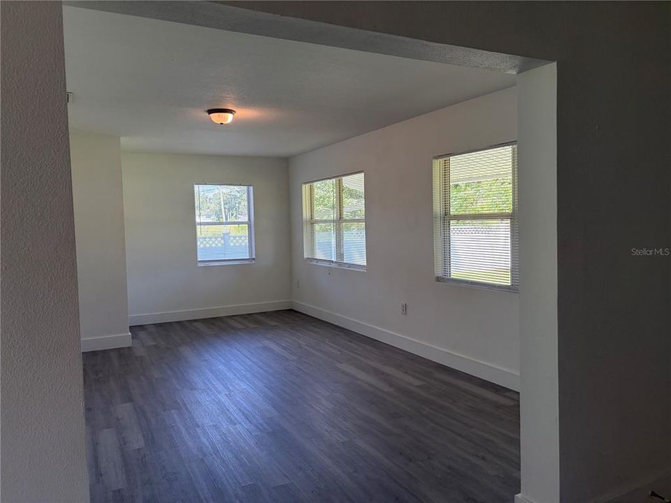 For Sale: $239,000 (3 beds, 2 baths, 1929 Square Feet)