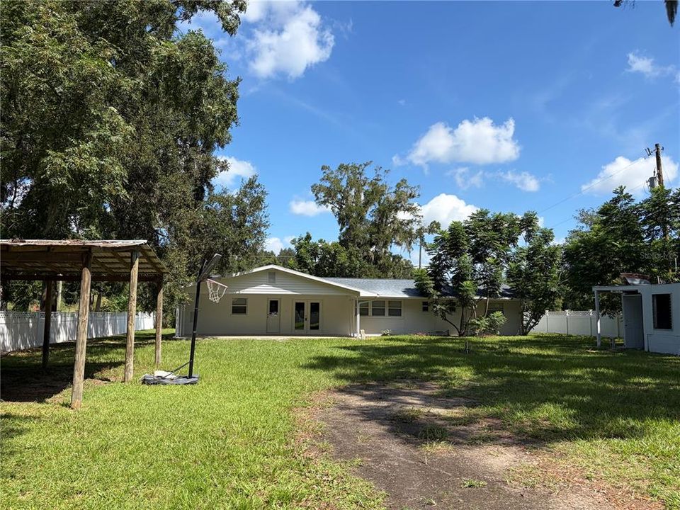 For Sale: $239,000 (3 beds, 2 baths, 1929 Square Feet)