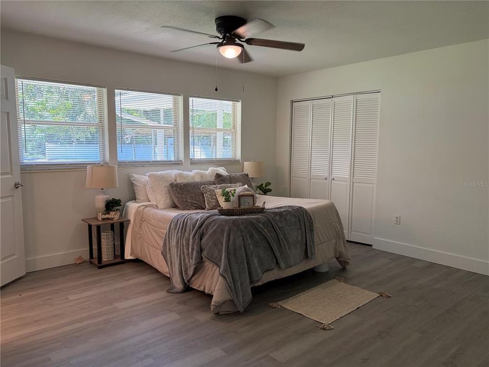 For Sale: $239,000 (3 beds, 2 baths, 1929 Square Feet)