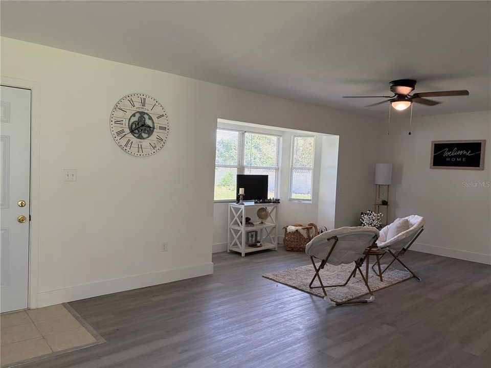For Sale: $239,000 (3 beds, 2 baths, 1929 Square Feet)
