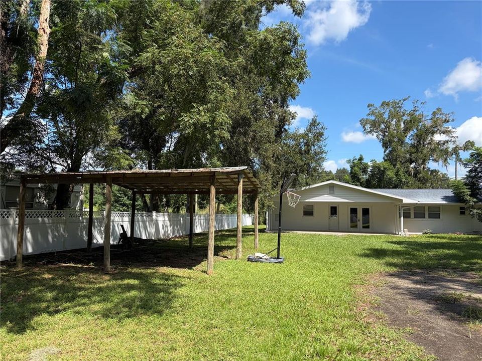 For Sale: $239,000 (3 beds, 2 baths, 1929 Square Feet)