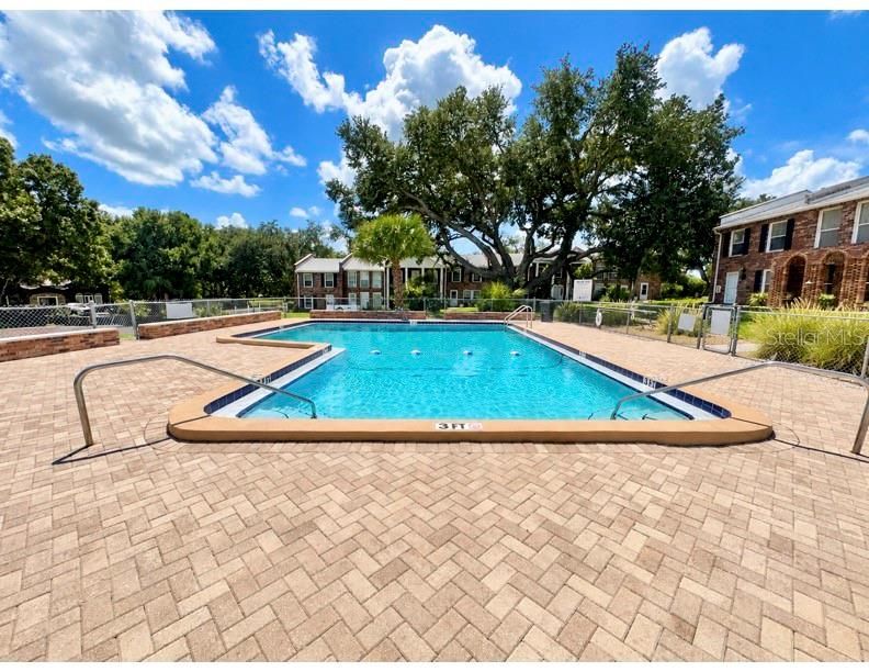 For Rent: $1,450 (3 beds, 2 baths, 1356 Square Feet)