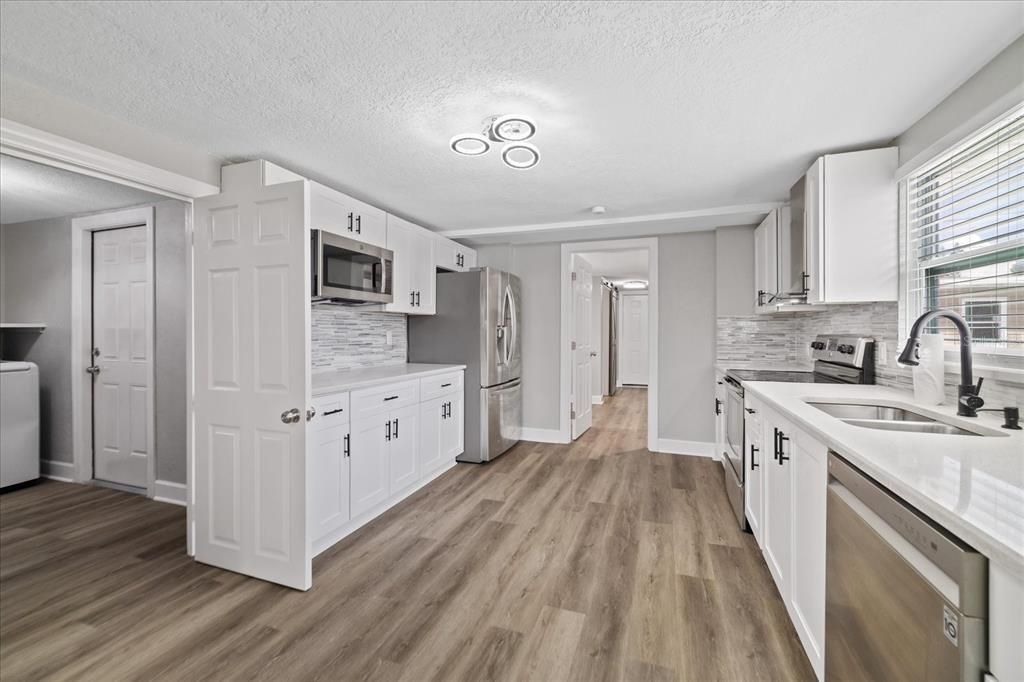 На продажу: $495,000 (5 спален, 4 ванн, 1778 Квадратных фут)