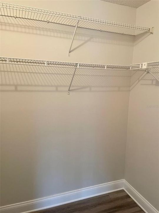 En Venta: $415,000 (3 camas, 2 baños, 1369 Pies cuadrados)