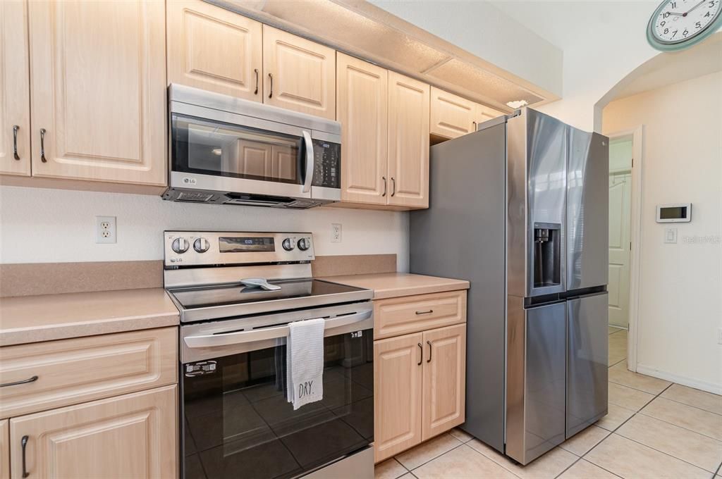 En Venta: $535,000 (3 camas, 2 baños, 1867 Pies cuadrados)