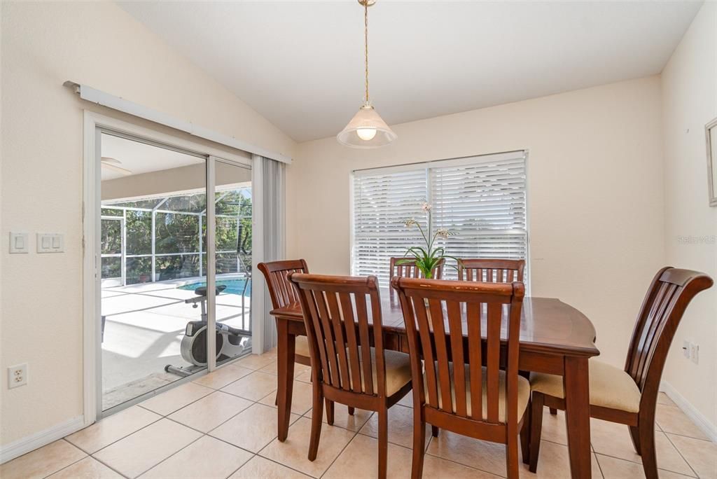 En Venta: $535,000 (3 camas, 2 baños, 1867 Pies cuadrados)