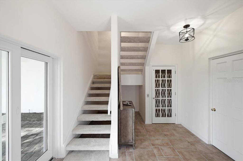 For Sale: $739,000 (2 beds, 2 baths, 2321 Square Feet)
