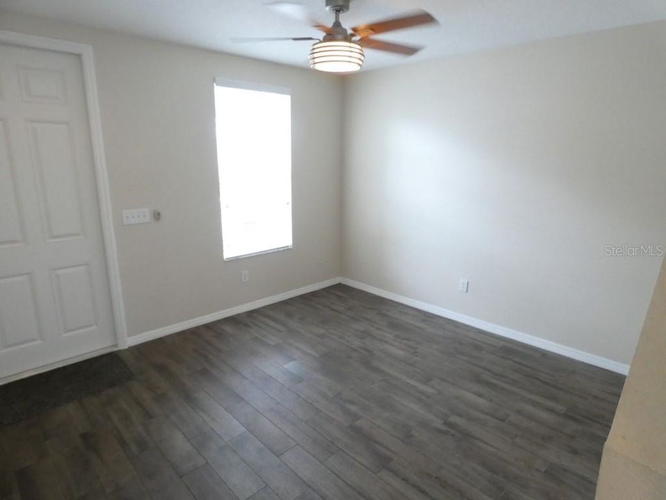 En Venta: $438,000 (3 camas, 2 baños, 1470 Pies cuadrados)