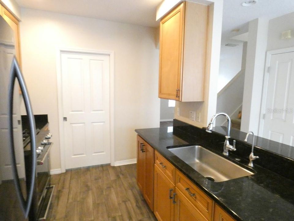 En Venta: $438,000 (3 camas, 2 baños, 1470 Pies cuadrados)