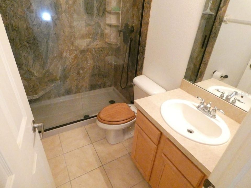 En Venta: $438,000 (3 camas, 2 baños, 1470 Pies cuadrados)