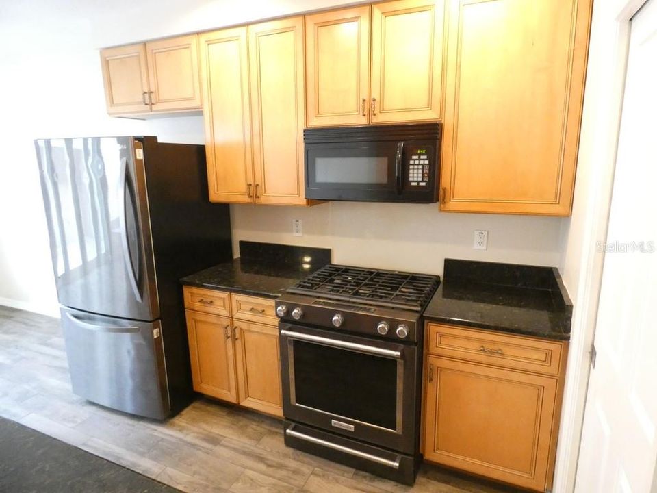 En Venta: $438,000 (3 camas, 2 baños, 1470 Pies cuadrados)