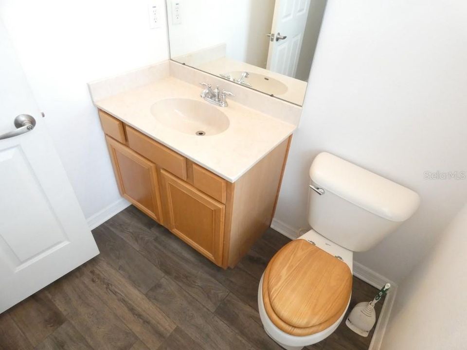 En Venta: $438,000 (3 camas, 2 baños, 1470 Pies cuadrados)