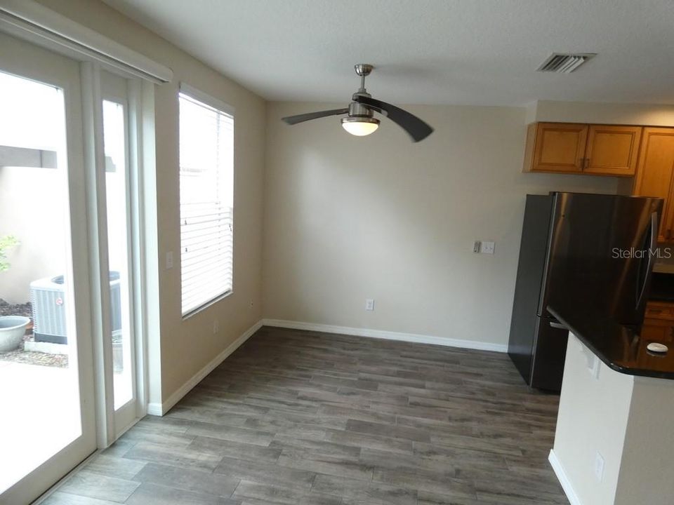 En Venta: $438,000 (3 camas, 2 baños, 1470 Pies cuadrados)