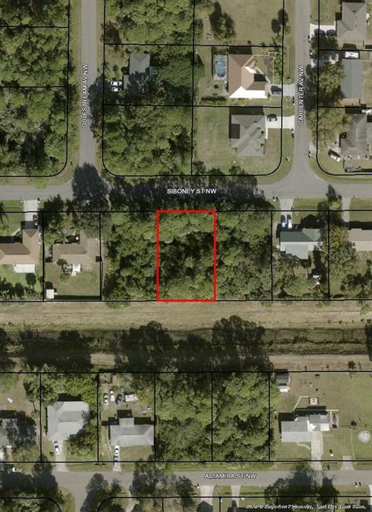 На продажу: $38,000 (0.23 acres)