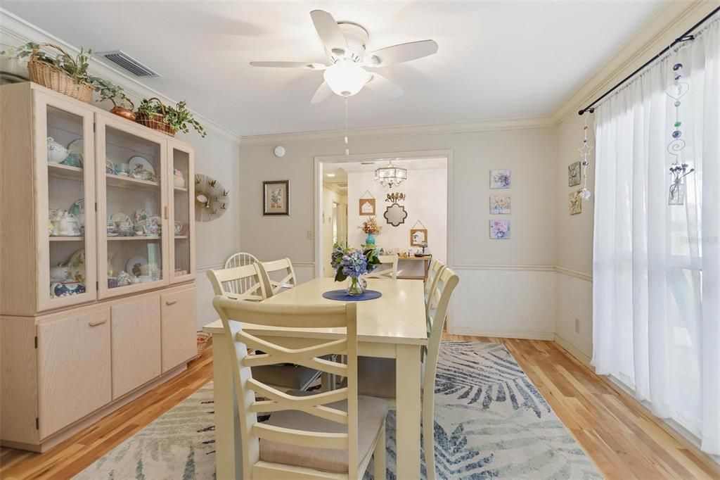 En Venta: $499,000 (3 camas, 2 baños, 2008 Pies cuadrados)