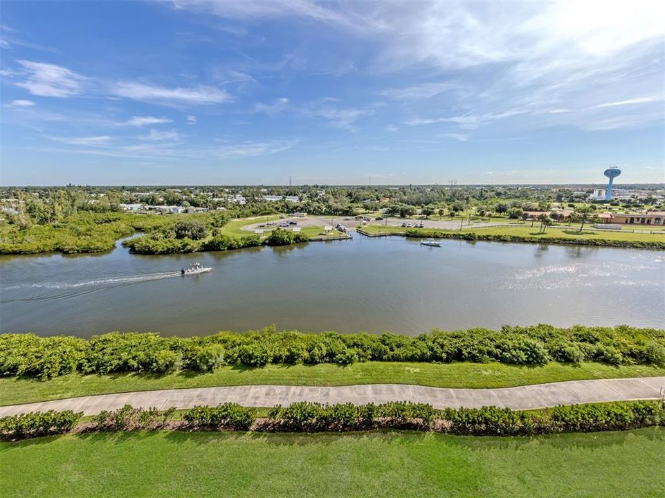 For Sale: $669,000 (2 beds, 2 baths, 1705 Square Feet)