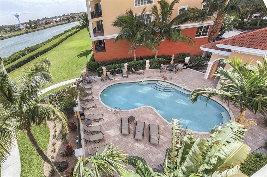 For Sale: $669,000 (2 beds, 2 baths, 1705 Square Feet)