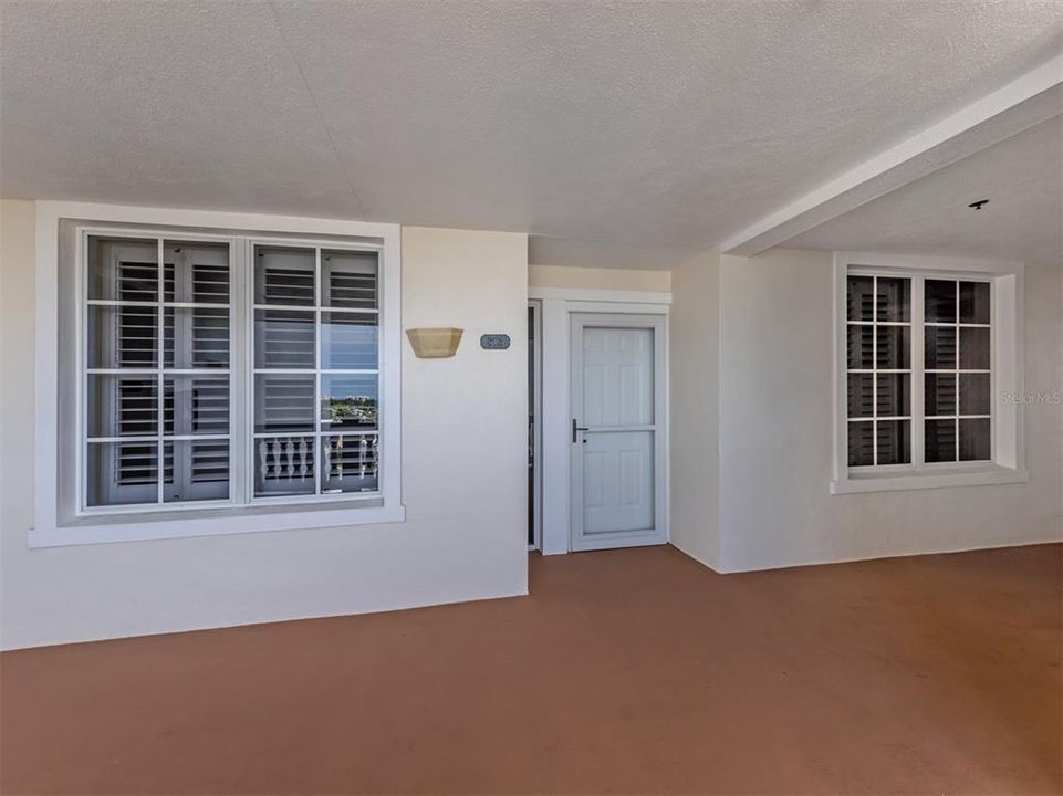 For Sale: $669,000 (2 beds, 2 baths, 1705 Square Feet)