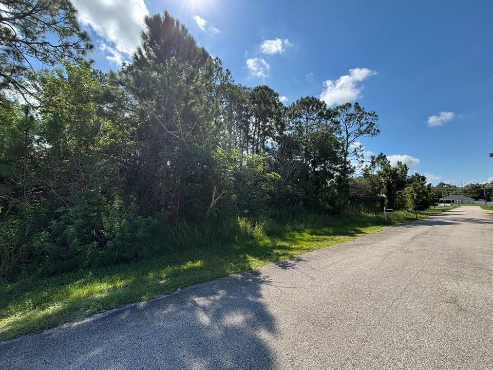待售: $45,000 (0.24 acres)